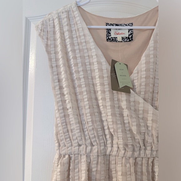 NWT Beautiful Anthropologie Deletta Side Tie Top (white/ivory, size xs/s) - Picture 4 of 7